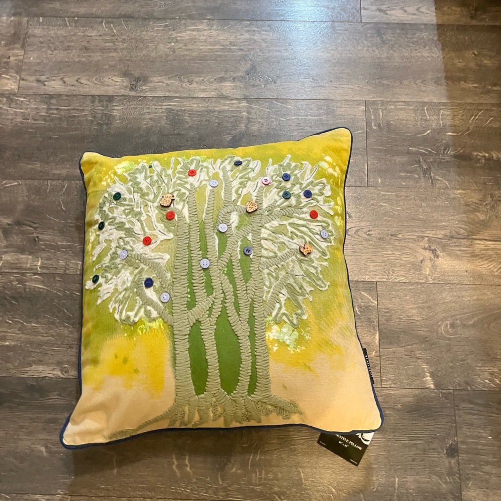 Mod Lifestyles Tree of Life Embroidered Pillow 18 X 18 NWT
